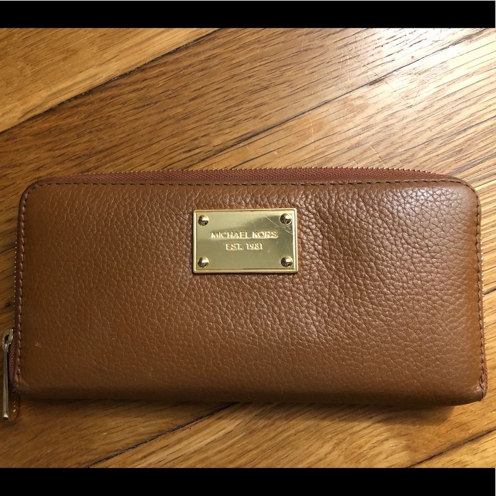 Michael Kors wallet